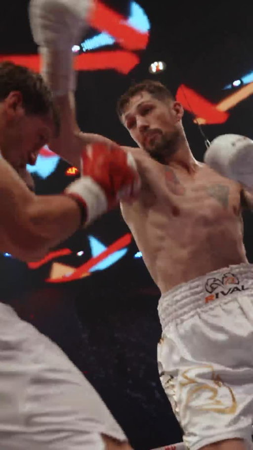 🍁𝐒𝐀𝐍𝐅𝐎𝐑𝐃 𝐒𝐓𝐘𝐋𝐄: Hard-working Wyatt gets it done! Victoire par décision unanime (60-54) du “Kennetcook Kid” Sanford!

#BraceForImpact | #IglesiasShishkin