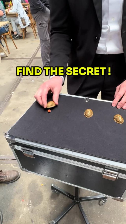 😳 Would YOU Win This Game?!
.
#magic #reels #magictricks #explore #magician #explorepage #magicians #foryou #illusionist #viralreels #magia #reelsfyp