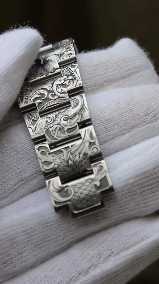Progress video oh Bahamas project.
This one is continuation of signature series with few improvements of techniques and finnishing.
.
.
.
.
.
.
.
.
#artwork #artcollection #artistic #artist #watchmaking #watchfam #watchesoftheday #watchonmywrist #watchnerd #watchlover #watchmania #watchcollecting #watchcollector #watchcolection #watchesofinstagram #watchesdaily #rolexwatches #rolexcollector #rolexcollection #rolexlover #independentwatchmaker #watchuseek #handengraved #engravedwatch #artcollector