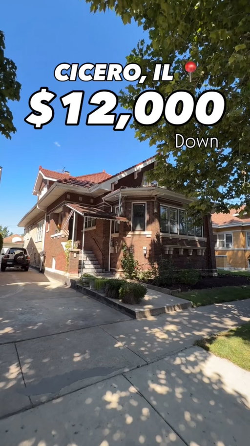 Comment “info” for details 👇

For Sale in Cicero, Illinois 📍

* Brick Bungalow
* 5 bedrooms
* 3 bathrooms
* +2700 Sq ft
* Driveway 
* Full Finished Basement 

Follow 👉@homesbyluis_ and @rosiegonzalezgroup for the best real estate deals

Thinking of buying or selling? Contact me!
🧔🏻‍♂️ Luis Gonzalez
📞708-299-5847
📧 LG@thegonzalezgroup.com
🏆 Rosie Gonzalez Group | $280M+ in Volume Sold | 1,000+ transactions
🌏 Coldwell Banker Realty

#Chicagoland #chicagorealestate #illinoishomes #MovingToIllinois #IllinoisRealEstate #Cicero