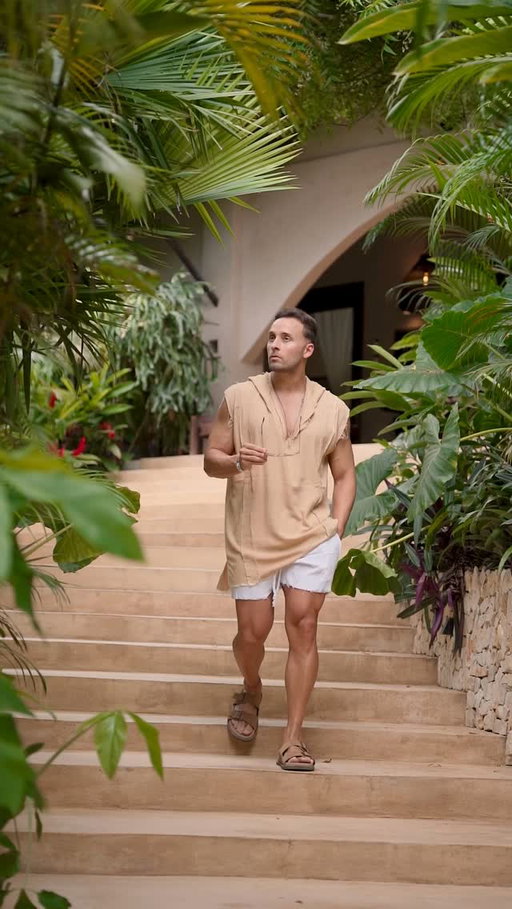 Bohemian Experience 🍃 @casacandela.co 
•
@yersyngodoy 🎥
•
#CasaCandela #Sopetran #Colombia #MensFashion