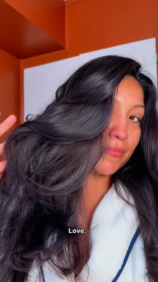 The NEW Overnight Repair Serum from Crown Affair is a full-on hair transformation in a bottle 🤩
