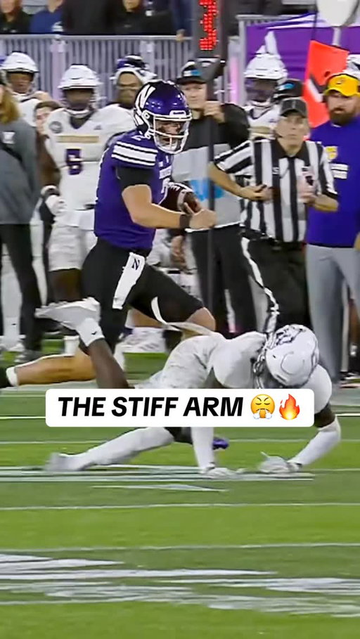 Get off him 😤 @ryan_boe2 threw out the stiff arm and took it to the end zone!