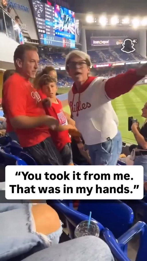 This woman was furious when this fan grabbed the home run ball and gave it to his son (via irenekazakos / X)