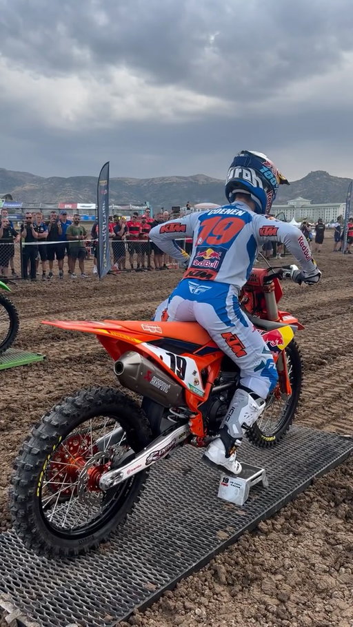 Start practice vibes with @sachacoenen79 💨

#MXGPTurkiye #MXGP #Motocross #MX #Motorsport