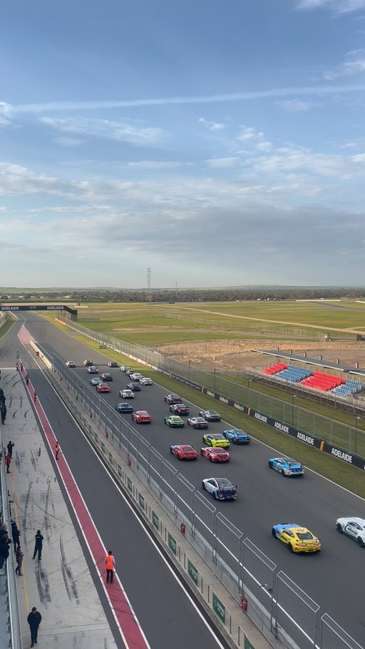 GT4 Race 1 is a go 🙌 #motorsport #cars #racing #driving #gt #gtworldchallenge