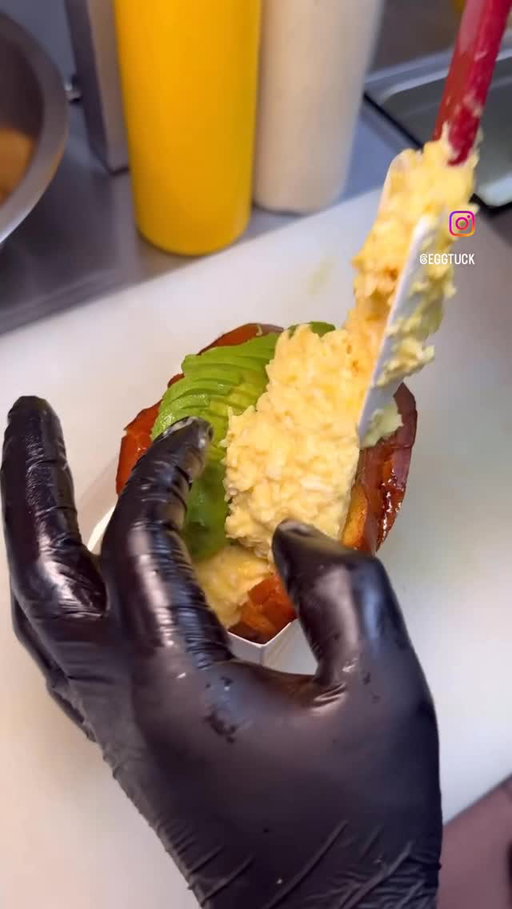 Avocado & Egg Sandwich 🥪 @eggtuck 

#AvocadoSandwich #Avo #Avocado #BreakfastSandwich #EggSandwich #breakfast