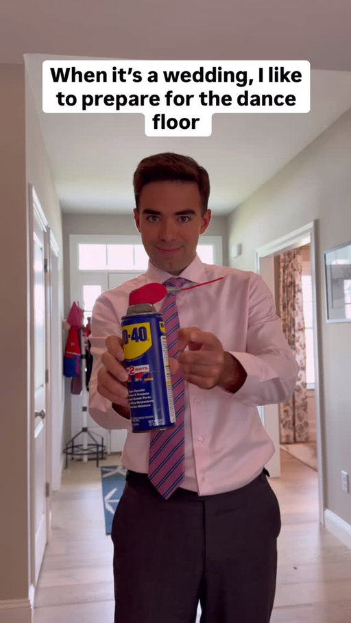 Needing that WD-40 like the Tin Man 

#wedding #dancing #routine #preparation #joke #funny #satire #rocky