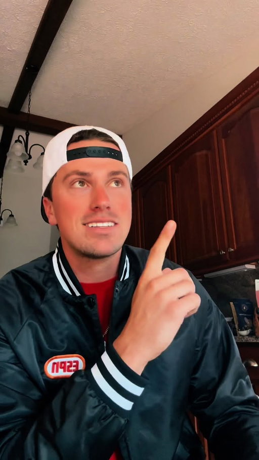 #ad The place where so many of us first fell in love with sports. Now, it’s all in one place with the enhanced @espn app 🏆 #ESPNpartner