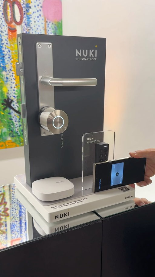 The first working demo I’ve seen of Aliro - the new standard for smart locks that Matter will utilize in the near future. Here you can see an Android phone using NFC to unlock the Nuki smart lock, in the same way that HomeKey works on iPhones. 

#smarthometechnology #smartlocks #IFA2025