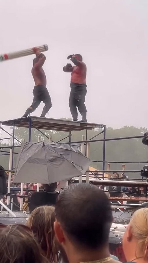 Video by @gratefuldeathmatch of SHLAK sending Dred off the scaffold.
- CZW ToD22 9/6/2025

#Deathmatch #deathmatchwrestling #ultraviolent #unfnbelievable #prowrestling