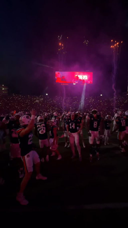 WELCOME. TO. AUBURN. 

#wareagle