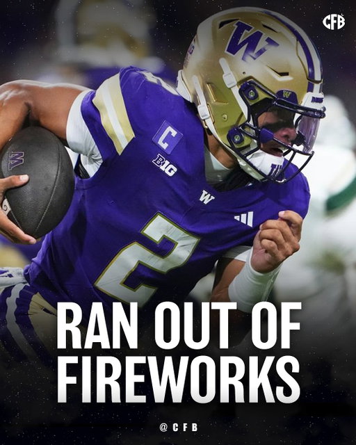 Washington has scored so many touchdowns against UC Davis, they’re out of fireworks.

Washington currently has 70 points with 3 minutes left.

😂😂

📸 @uwathletics