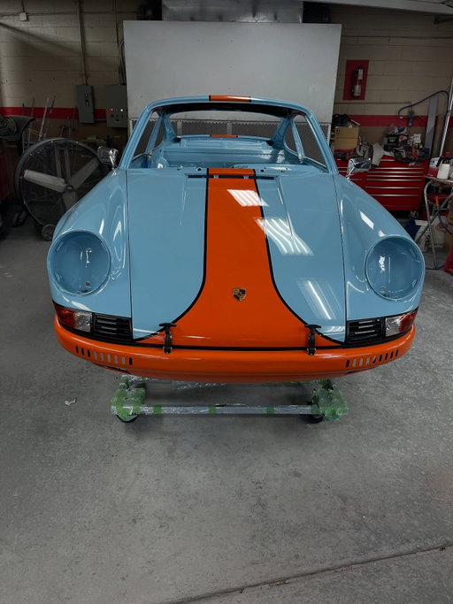TBT to our 2024 grand national winner on display at this years 2025 Porsche Restoration Challenge @cccmanhattan . We were honored to be part of the journey with @rdetanico @porscheenglewood @mattpro356 #porscherestorationchallenge2025 #gabrielsportscar #porsche #porsche911 #vintageporsche #porscheclassic #stillirise #staystrong