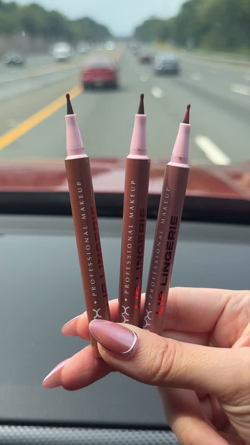 Drugstore coming in hot - new @nyxcosmetics Lip Lingerie lip liner stains, these have a felt tip pen - I picked up three shades: Cuff Me, Naughty Nude and After Hours, these are super long lasting - I think my favorite lip combo is the second one, have you tried these?
#newmakeup #affordablemakeup #nyxcosmetics #drugstoremakeup #lipliners #longlastingmakeup