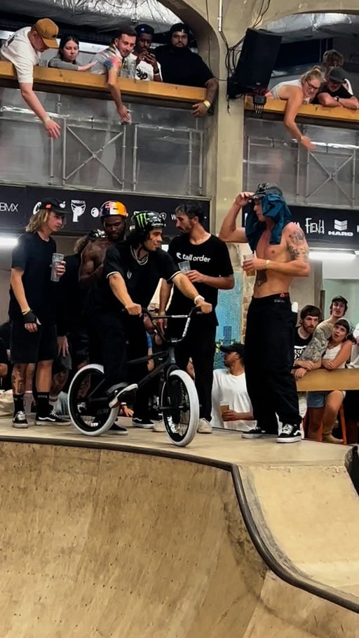 🤯🤯 @kevinperaza DOING KP SHIT @sourcebmx #BOH