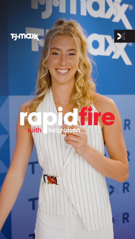 In the tunnel & on the court, @lucy3olsen keeps it 💯 @tjmaxx #ad