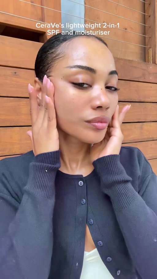 GRWM ⛅️ SPF50 is my everyday essential @cerave_aunz 

#sponsored #CeraVe #skincare #sunprotection
 
ALWAYS READ THE LABEL AND FOLLOW THE DIRECTIONS FOR USE. Apply 20 minutes before sun exposure. Sunscreen is only one part of sun protection so wear protective clothing and seek shade. Avoid prolonged sun exposure. Reapply every 2 hours and after swimming, toweling and perspiring in accordance with directions.