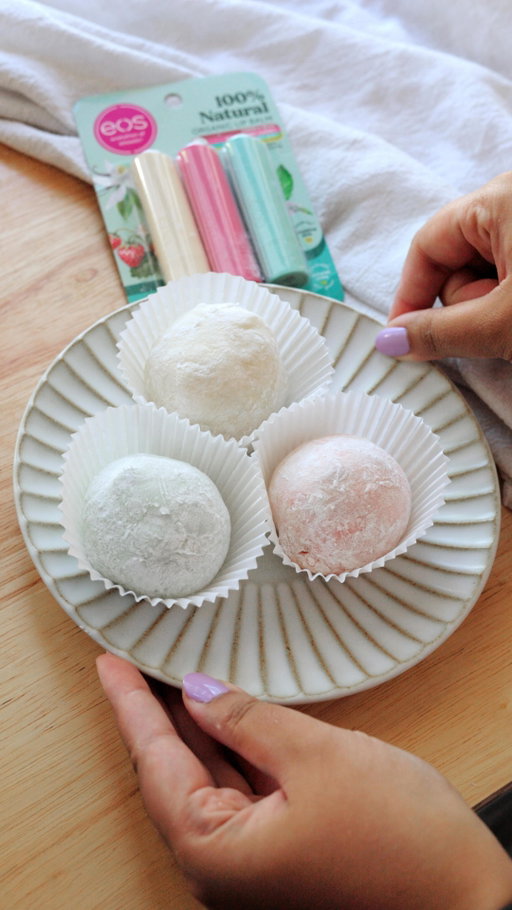 🍓🌱🍦 mochi ice cream 3 ways inspired by @eosProducts

i’ve loved eos ever since high school, so when they reached out for a partnership, i was so so so excited! as a little ode to my fave flavors—strawberry sorbet, sweet mint, and vanilla—i made 3 different kinds of mochi ice cream!

eos keeps my lips hydrated, soft, and pillowy, just like mochi 😙 and i love supporting them because they sustainably source natural shea, are cruelty free, hypoallergenic, and made for sensitive skin! so next time you’re shopping for lip balm, try out @eosProducts 💕

#BitesByBianca #MochiIceCream #eosPartner #eosLipBalm