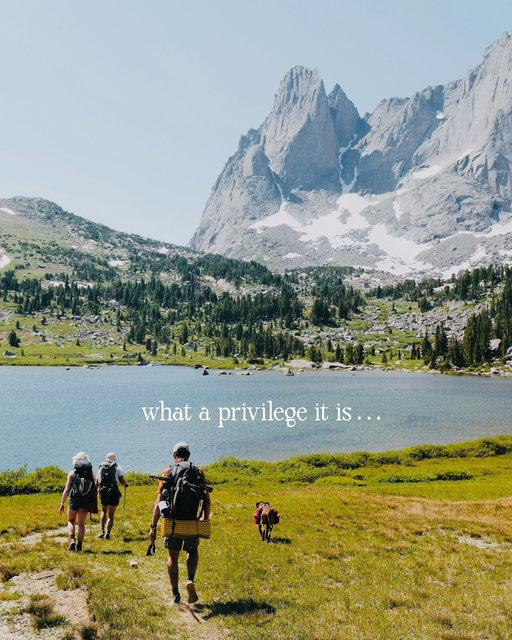 Public lands are where we come alive. It’s where we gain perspective - our problems become small and our views become grand🏔️✨

This month we will be celebrating National Public Lands Day and you can be a part of it by sharing what National Forests mean to you and giving back by purchasing a shirt where proceeds will go to the National Forest Foundation to support trail work, habitat restoration, and tree planting🌲

Head to @nationalforests bio for the link to purchase👚✨
#nationalforests #NationalPublicLandsDay #WhereWeComeAlive @nationalforests