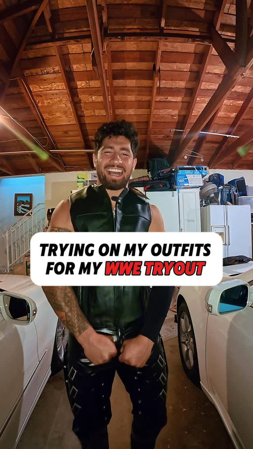 I waited till 2 am to try these outfits on🤣
#WWE
