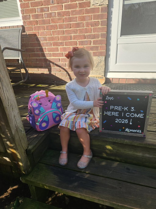My baby went to school for the first time today....

#daddyslittlegirl