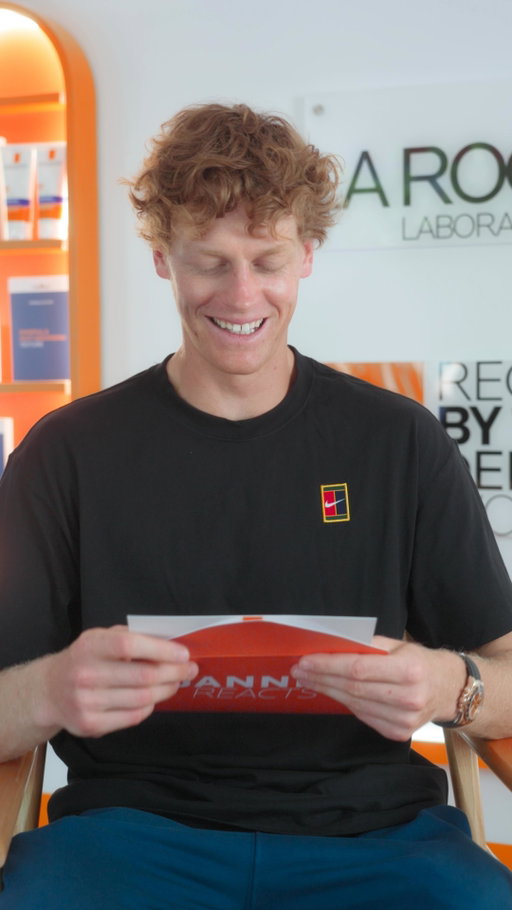 We know how @janniksin reacts to tough rallies 🎾 But what about to your funny comments? Spoiler: still with that same energy that makes us proud every time! 🧡

All languages spoken here! Feel free to talk to us at anytime.
#larocheposay #anthelios #sunscreen #suncare #tennis
Global official page from La Roche-Posay, France.

#adv