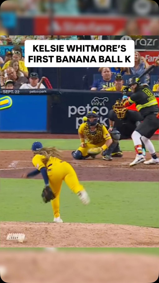 Kelsie Whitmore recorded her first strikeout for the Bananas and it was FILTHY 😤

#bananaball #savannahbananas #womensbaseball #baseballhighlights #pitching