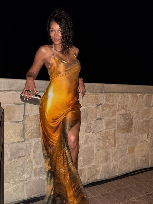 Happy birthday to the sexiest woman I know. My lover, my best friend, my ride or die, my workout partner, my life partner, my WIFE!!!! Thank you for all you do for our family. I love you more today than I ever have. I pray that you continue to chase GOD as I do the same, which will ultimately bring us closer.
