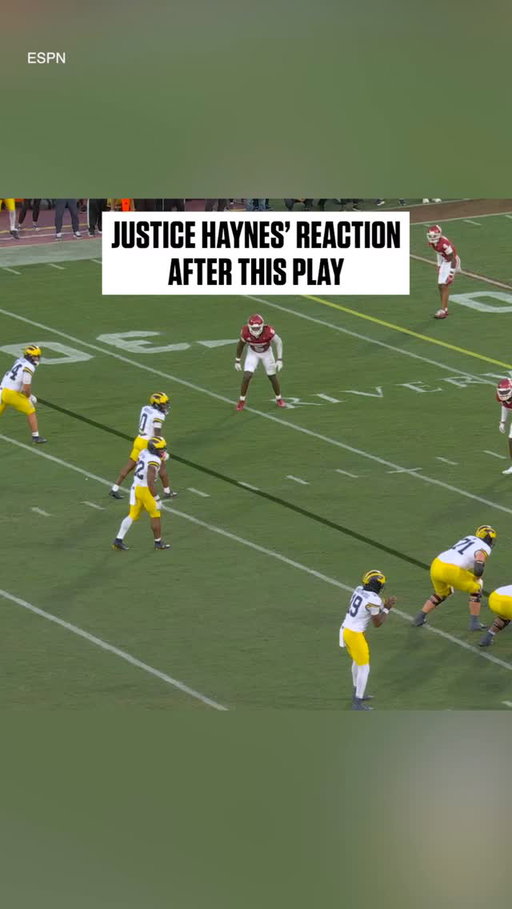 Haynes did not appear happy after this one #collegefootball