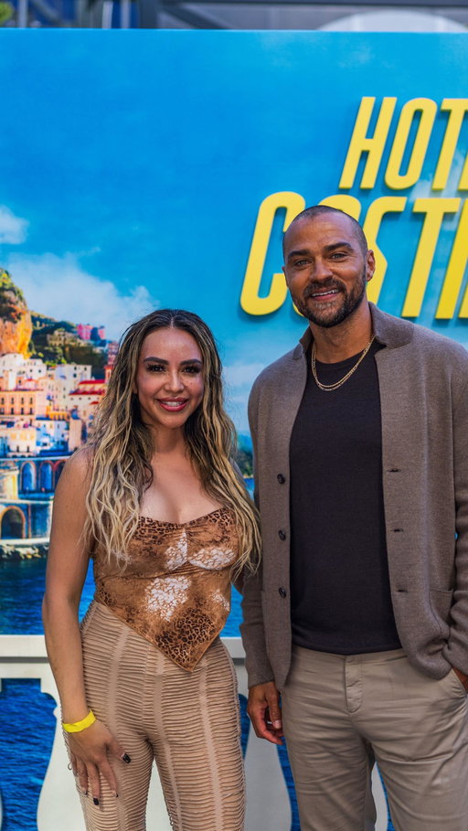 What a great time yesterday at @amazonmgmstudios @primevideo “Behind The Stream” event & we got surprised by the only @ijessewilliams who has a new series titled “Hotel Costiera” coming September 24 on @primevideo 🥳 

#newseriesalert #hotelcostiera #primevideo #amazonmgmstudios #behindthestream