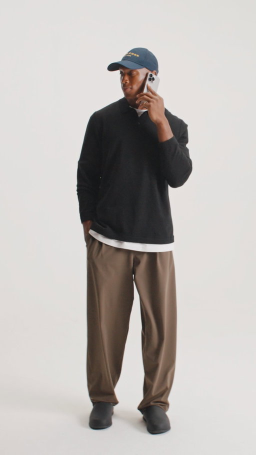 Ease is the flex in new Daydrift. With can’t-stop-you stretch and a polished look, these pants are up for whatever you throw their way. Shop now at the link in bio.