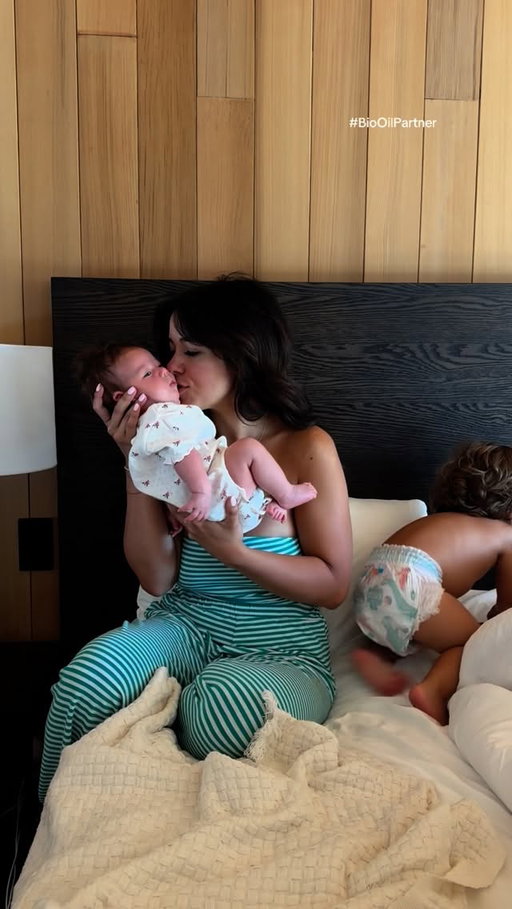 Excited to share this new journey with all of you  #BioOilPartner As a mom of three, feeling confident in my skin is so important. @biooilusa has been my secret weapon through every pregnancy, helping me embrace my postpartum body. September is the busiest month for Labor & Delivery members, and I love that Bio-Oil is sending care packages to teams across the country to recognize the incredible people behind every mom’s birth story! #MomLife #PostpartumJourney #FourthTrimester #SkincareRoutine #LaborOfLove