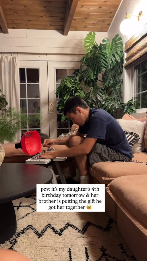 Lauryn Rae, you’re the luckiest little girl. 🥺
