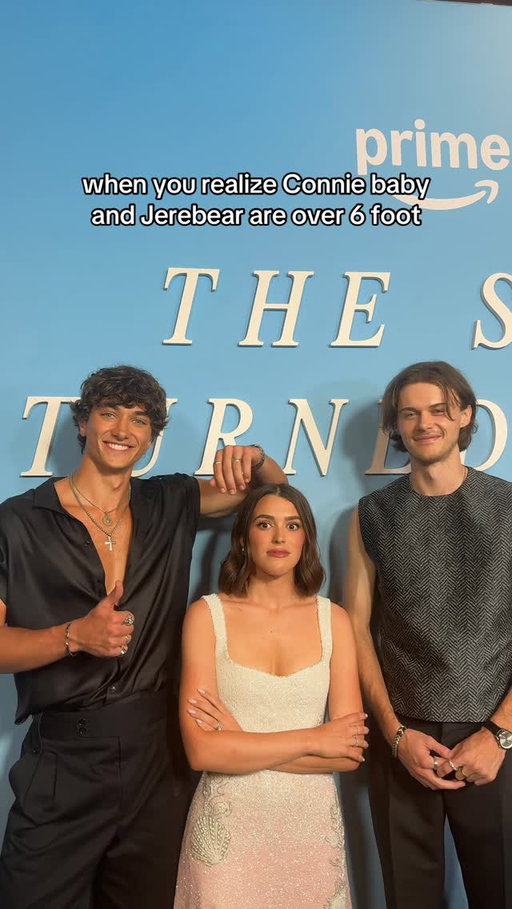 Still waiting for my growth spurt🤷‍♀️ @primevideo @thesummeriturnedpretty