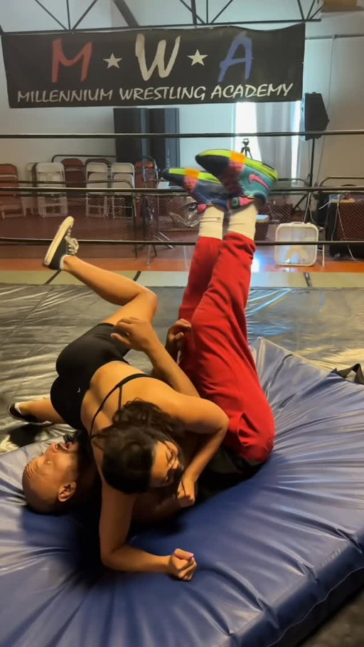Always prepared 😂 
@realdealmada @nickmoore @millenniumprowrestling