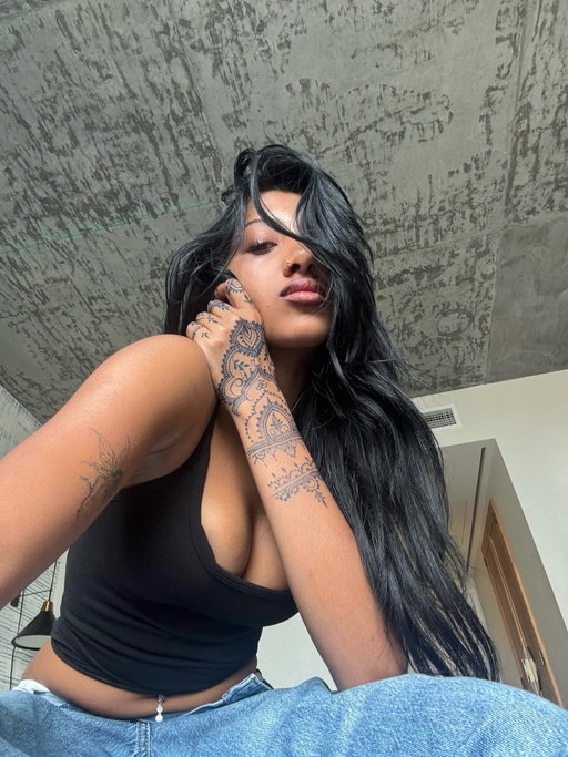 sick n sleepy but grateful lit and feeling like a unicorn 🦄🌸🖤