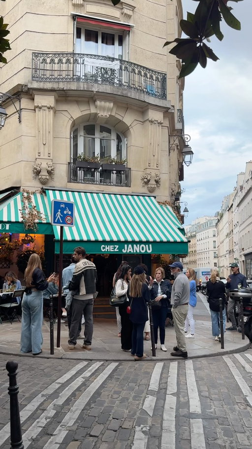 SOLO DINING IN PARIS 

@chezjanou was recommended to me personally by a handful of people (I knew of it as the TikTok viral spot) so I had to try it to see what the hype was about!

TLDR: I really liked it! 

1. Great for solo dining - ended up chatting to both people to my left and right! 
2. Duck is GREAT - recommended by my cousin who always gets it when he visits Paris!
3. Chocolate mousse is super decadent and I could only eat like 3 bites 🤣 def needs to be shared and/or come in kids sizes lol 

What you think? Worth it or no? 

#chezjanou #frenchfood #frenchrestaurant #parisrecs #parisrestaurant #solodining #solodate #parisfoodguide #parisfoodie #wheretoeat #musttry #viral #worthit