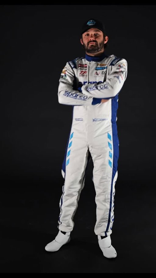 A sharp dressed @sparco_official man this week 👔😎

#PressTheAttack | #TeamChevy