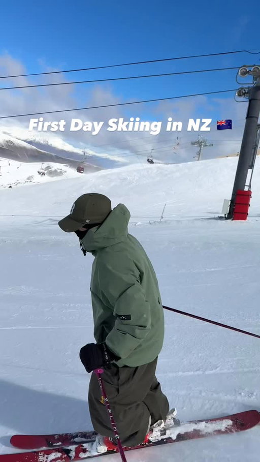 Back in the park down under 🤤💨 
@cardronanz @cardronaparksnz 

Outfit - @dopesnow 
(JT Legacy Pants) (Spartan Jacket)
Skis - @lineskis @lineskis.ontario 
Best Ski & Snowboard Shop - @corbettssnow

@insta360_official Grab the best action cam around and use my code: INRALT4 ❤️ for free shipping and accessories 🫡
 
#skiing #snowboarding #winter #freestyleskiing #skier #ski #parkskiing #powderskiing #snowboarding