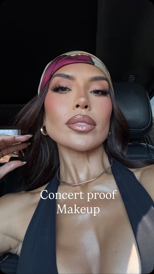 Not just concerts but date night , girls night or anytime you just want to make up to last and look good🫶🏼

@onesize secure the blur primer 
@maccosmetics strobe dewy skin tint in light 2
@diorbeauty contour stick 02 tan 
@narsissist natural radiance foundation in Stromboli 
@hourglasscosmetics vanish concealer in Sepia
@makeupbymario rose crush cream blush 
@lauramercier translucent loose powder 
@diorbeauty rosewood blush 
@maccosmetics soft brown and saddle shadows 
@lancomeofficial flutter extension mascara 
@lybrelashes no.10 end lash 
@anastasiabeverlyhills dipbrow in medium brown 
@kyliecosmetics maple lip pencil 
@lawless strawberry popsicle gloss