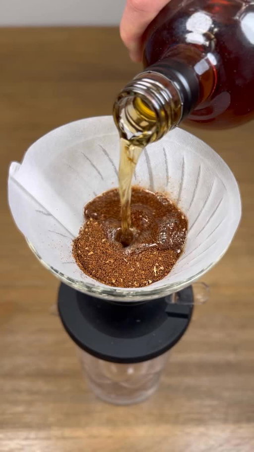 Let’s make our own coffee whiskey.

#whiskey #coffee #specialtycoffee #instawhiskey #bourbon #whisky #bourbongram #whiskeyofinstagram #pullandpour