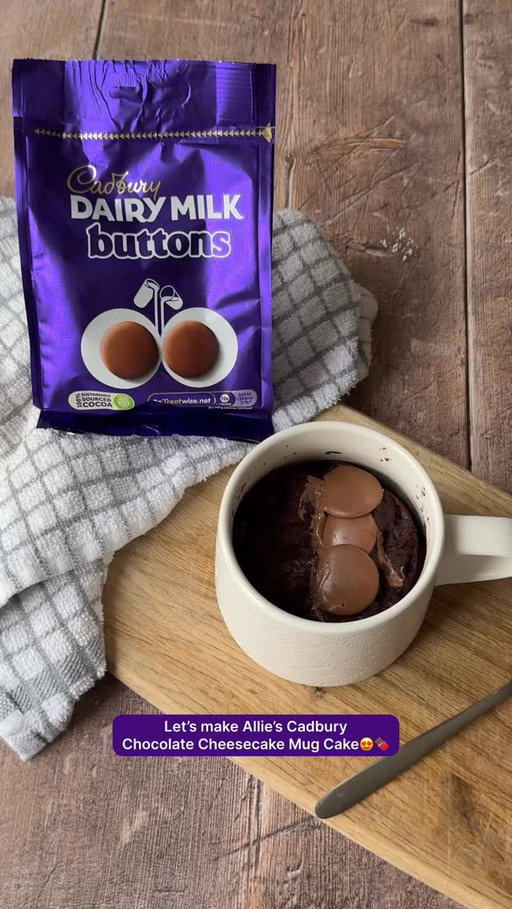We can’t stop thinking about this gooey, chocolatey mug cake recipe created and submitted by one of our Cadbury fans 😍 If you fancy giving this one a go, you can download our free Cadbury Lovers’ Cookbook via the link in our bio 🙌