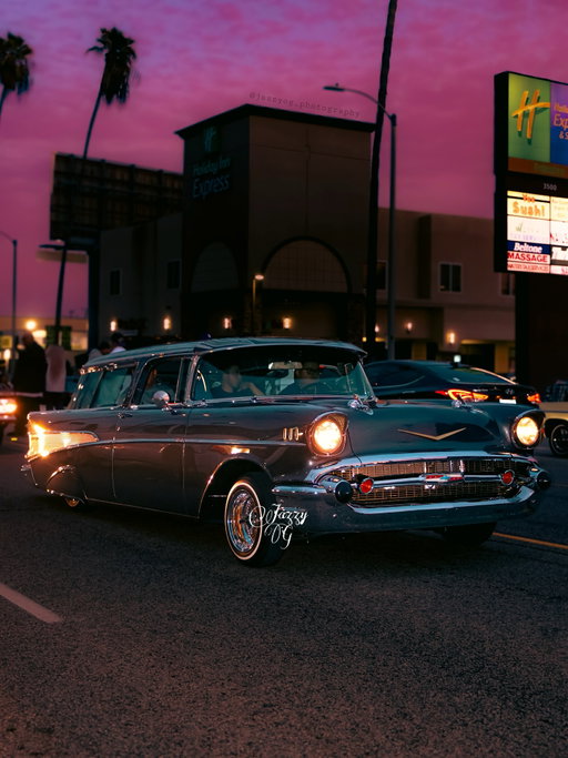 57 nomad cruising into the sunset👀🩶

@jimmyhumilde.rh @humildefamilycc 

#jazzyogphotography #jazzyog #pasadena #1957belair #1957nomad #chevrolet #chevy #lowrider #lowriders #lowriderlife #lowriderlifestyle #lowridercarshow #lowridercars #lowridercommunity  #lowlows #lowlowstyle #lowriderworld #lowriderworldwide #socal
#lowridingtillthewheelsfalloff #southerncalifornia