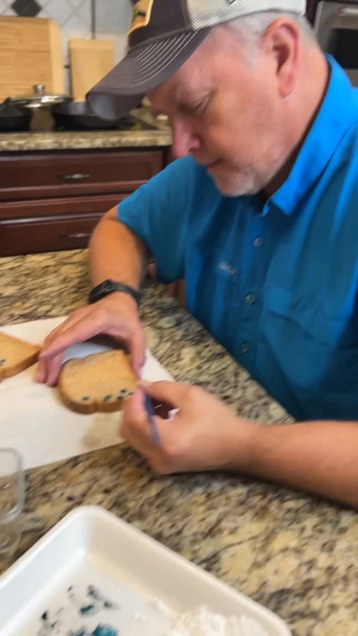 Edible Moldy Bread. This video will grow on you.  #props #propmaking #foodstyling #filmmaking #setlife