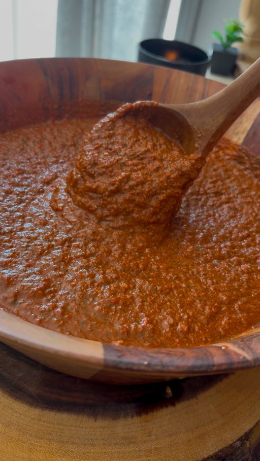 Achiote Oil & Tomato-Sazon Sofrito Recipe 🍅🌿🧅🧄🫑

1 Pint Avocado or Olive Oil
4 Garlic Cloves
2 Culantro
2 Oregano Leaves (Optional)
1/2C Annato Seeds

Sofrito Recipe

4 Farm Tomatoes 
1 Large Red Onion
1lbs Garlic Cloves
1lbs Color Sweet Peppers (Mostly Red)
1 Bunch Culantro
1 Bunch Cilantro
1/2C Annato Powder
1/4C Turmeric Powder