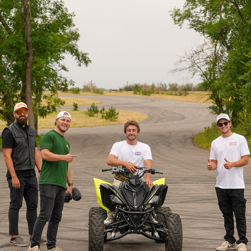 The Quad King is BACK

The boys surprised me with a new Raptor 700R special edition. So stoked. IYKYK…. Thanks @cboystv 🤝