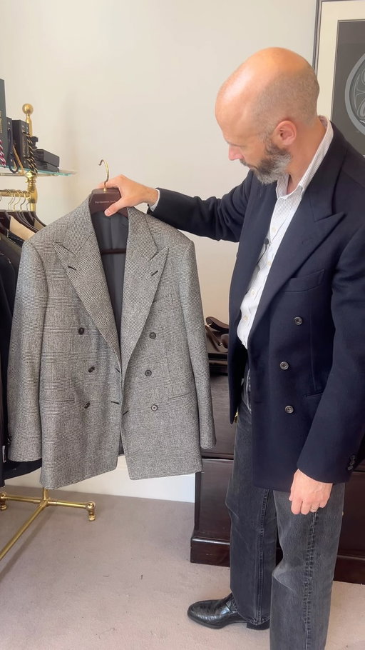 Reader questions:

What’s on the rail at the @assisibespokehouse trunk show