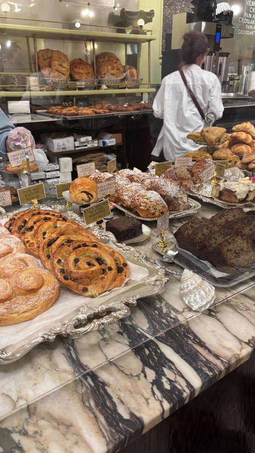 3 new bakeries in Boston + Cambridge and my order recommendations for each 👇 plus a bonus spot in the suburbs!

Every single one of these opened in the past few weeks or months, so if you’re planning your next weekend sweet treat adventure and want to try somewhere new, these should go on the list!

@elephantinebakery has stellar baked goods and coffee in a brand new location in seaport. Originally from Portsmouth NH, I’m not even a croissant girl usually but the almond croissants here are some of the best I’ve had (and there’s chocolate and pistachio too ofc)

@dailyprov just opened a Harvard square location to bring NYC faves to the neighborhood. The maple cruller is a cult classic fr 👌

@ninewintersma is a Korean American bakery with delicious and unique flavor combos like a sesame chocolate chip cookie, injeolmi milk bread donuts and a gochujang sticky bun. 

@evaslittlekitchen opened recently in West Concord with oodles of delicious pastries. From cookies and croissants to unique giant macarons in fun flavors, you can’t go wrong here.