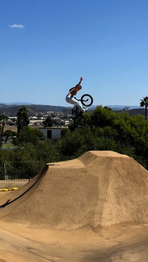 San Marcos sessions @vansbmx66 
🎥: @colinlikewhat